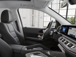 Mercedes-Benz GLS GLS 450 4MATIC SUV 2026