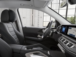 Mercedes-Benz GLS GLS 450 4MATIC SUV 2026