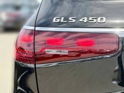Mercedes-Benz GLS GLS 450 4MATIC SUV 2026