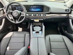 Mercedes-Benz GLS GLS 450 4MATIC SUV 2026
