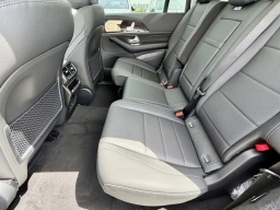 Mercedes-Benz GLS GLS 450 4MATIC SUV 2026
