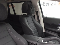 Mercedes-Benz GLS GLS 450 4MATIC SUV 2026