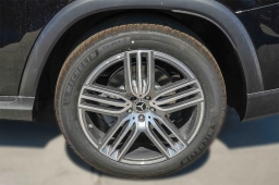 Mercedes-Benz GLS GLS 450 4MATIC SUV 2026