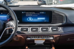 Mercedes-Benz GLS GLS 450 4MATIC SUV 2026