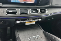 Mercedes-Benz GLS GLS 450 4MATIC SUV 2026