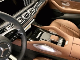 Mercedes-Benz GLS GLS 450 4MATIC SUV 2026