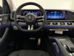 Mercedes-Benz GLS GLS 450 4MATIC SUV 2026