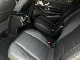 Mercedes-Benz GLS GLS 450 4MATIC SUV 2026