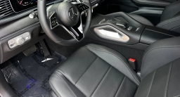 Mercedes-Benz GLS GLS 450 4MATIC SUV 2026