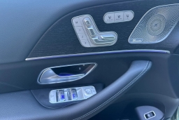 Mercedes-Benz GLS GLS 450 4MATIC SUV 2026