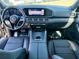 Mercedes-Benz GLS GLS 450 4MATIC SUV 2025