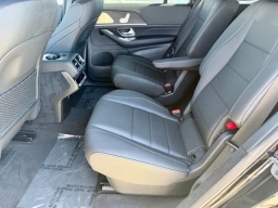 Mercedes-Benz GLS GLS 450 4MATIC SUV 2025