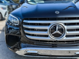 Mercedes-Benz GLS GLS 450 4MATIC SUV 2026
