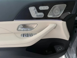 Mercedes-Benz GLS GLS 450 4MATIC SUV 2026