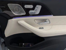 Mercedes-Benz GLS GLS 450 4MATIC SUV 2026