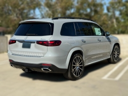 Mercedes-Benz GLS GLS 450 4MATIC SUV 2026