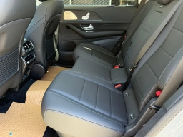 Mercedes-Benz GLS GLS 450 4MATIC SUV 2026