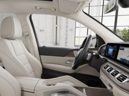 Mercedes-Benz GLS GLS 450 4MATIC SUV 2025