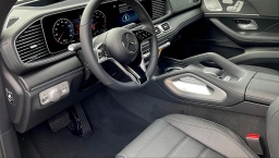 Mercedes-Benz GLS GLS 450 4MATIC SUV 2026