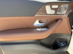 Mercedes-Benz GLS GLS 450 4MATIC SUV 2026