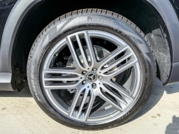 Mercedes-Benz GLS GLS 450 4MATIC SUV 2026