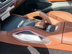 Mercedes-Benz GLS GLS 450 4MATIC SUV 2026