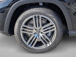 Mercedes-Benz GLS GLS 450 4MATIC SUV 2026