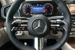 Mercedes-Benz GLS GLS 450 4MATIC SUV 2026