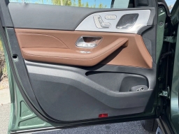Mercedes-Benz GLS GLS 450 4MATIC SUV 2026