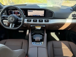 Mercedes-Benz GLS GLS 450 4MATIC SUV 2026