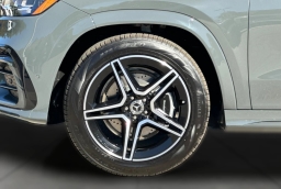 Mercedes-Benz GLS GLS 450 4MATIC SUV 2026