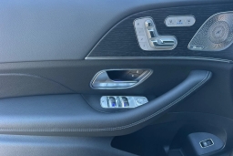 Mercedes-Benz GLS GLS 450 4MATIC SUV 2026