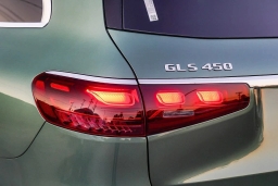 Mercedes-Benz GLS GLS 450 4MATIC SUV 2026