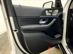 Mercedes-Benz GLS GLS 450 4MATIC SUV 2026