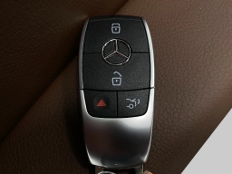 Mercedes-Benz GLS GLS 450 4MATIC SUV 2026