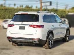 Mercedes-Benz GLS GLS 450 4MATIC SUV 2026