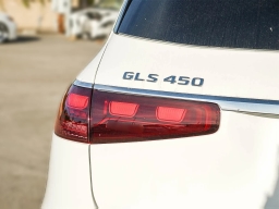 Mercedes-Benz GLS GLS 450 4MATIC SUV 2026