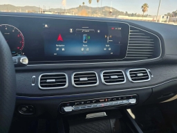 Mercedes-Benz GLS GLS 450 4MATIC SUV 2026