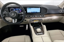 Mercedes-Benz GLS GLS 450 4MATIC SUV 2026
