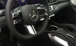 Mercedes-Benz GLS GLS 450 4MATIC SUV 2026