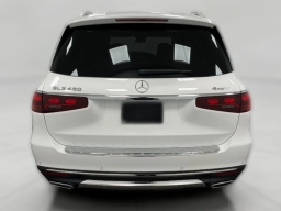 Mercedes-Benz GLS GLS 450 4MATIC SUV 2026