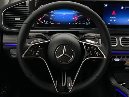 Mercedes-Benz GLS GLS 450 4MATIC SUV 2026