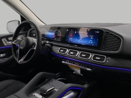 Mercedes-Benz GLS GLS 450 4MATIC SUV 2026
