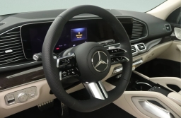 Mercedes-Benz GLS GLS 450 4MATIC SUV 2026