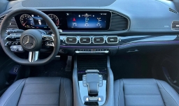 Mercedes-Benz GLS GLS 450 4MATIC SUV 2026