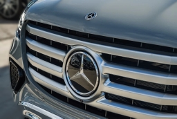 Mercedes-Benz GLS GLS 450 4MATIC SUV 2026