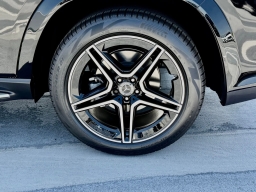 Mercedes-Benz GLS GLS 450 4MATIC SUV 2026