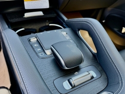 Mercedes-Benz GLS GLS 450 4MATIC SUV 2026