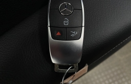 Mercedes-Benz GLS GLS 450 4MATIC SUV 2026