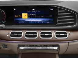 Mercedes-Benz GLS GLS 450 4MATIC SUV 2026